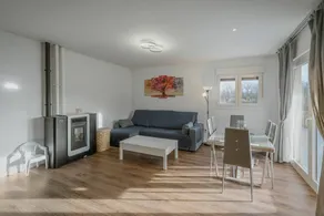 Holiday home with garden & barbeque | Garden view - Image 3