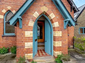 Fully equipped cottage with barbecue & garden | Pets allowed - Image 5