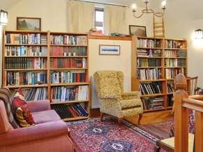 Cottage with garden - Image 5