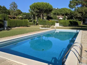 House with pool, terrace & garden - Image 3
