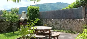 Child-friendly gite with barbeque & garden | Mountain view | Pets are welcome - Image 2