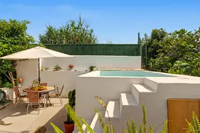Appartement de vacances avec piscine chauffée et jardin | Vue montagne | Parfait pour le travail à distance - Image 2