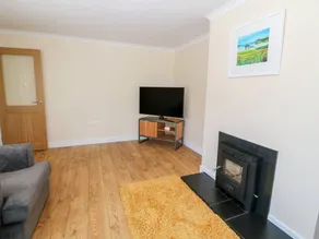 Family-oriented wonderful cottage with hot tub & garden | Close to the beach - Image 5