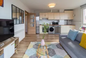 Apartment 'Luminoso' with Mountain View, Private Terrace and Wi-Fi - Image 4