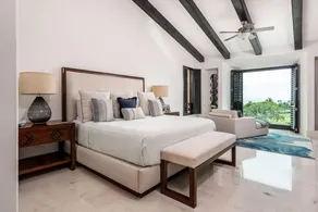 Flat with fast internet, pool & terrace | Water view - Image 4