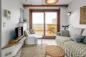 Children-friendly nice flat with terrace | Beach view - Image 5