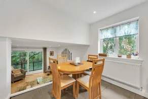 Holiday apartment with garden - Image 3