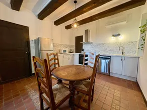La Pallud Holiday Home: Mountain View, Wi-Fi, Air Conditioning - Image 2