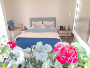 Family-oriented holiday home with garden - Image 2