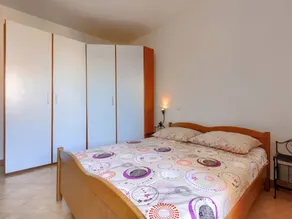 Apartamento vacacional con barbacoa, piscina y terraza | Vistas al mar - Image 5