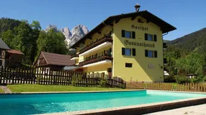 Mehrbettzimmer für 3 Personen in Gosau - Image 1