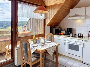Wohnung mit Garten - Image 2