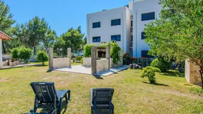 Casa con terraza, barbacoa y jardín | Vistas al mar - Image 5