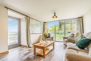 Family-oriented nice cottage with jacuzzi & garden | Pets allowed - Image 3