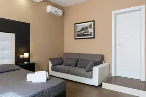 Charming bed and breakfast | Next to Naples Cathedral - Image 3