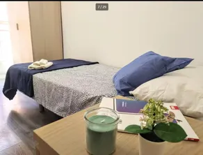 Habitación privada - Image 2