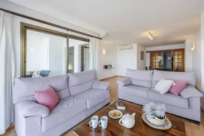 Fully equipped holiday apartment with terrace | Next to the beach - Image 2