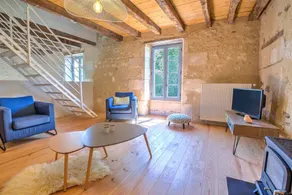 Gîte Les Chouettes with Shared Pool, Private Terrace and Wi-Fi - Image 2