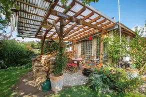 Apartment with garden & fast internet - Image 3