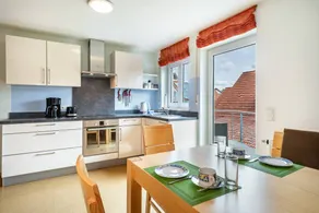 Holiday apartment with garden | Garden view - Image 5