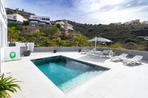 Villa 'La Buena Vida Torrox' with Sea View, Wi-Fi and Air Conditioning - Image 4