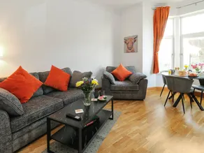 Family-oriented nice cottage with garden | River view | Pet-friendly - Image 2