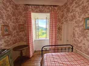 Bed & breakfast with terrace & garden | Mountain view - Image 4