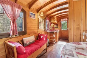 Bohemian Night in the Mountains – Ancolie Caravan Gavarnie - Image 2