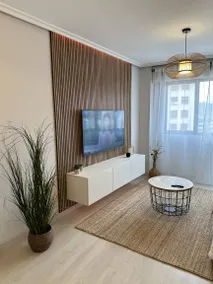 Family-oriented nice holiday apartment with terrace | City view - Image 3