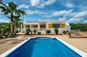 Finca avec piscine privée, terrasse et jardin | Vue jardin - Image 2