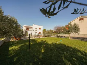Four Bedroom with Heated Pool and Jacuzzi - Image 4