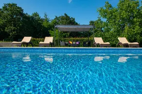 Voll ausgestattete schöne Unterkunft mit Grill, Pool und Terrasse | Poolblick | Haustiere sind willkommen - Image 2