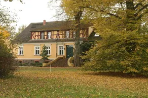 Casa con griglia, giardino e terrazza - Image 2