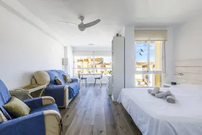 Kinderfreundliche gemütliche Ferienwohnung mit Pool | Nah am Strand - Image 4