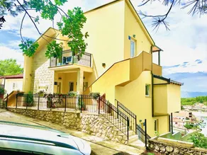 Lovely apartment with garden | Sea view - Image 2