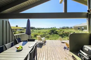 Holiday home with sauna, hot tub & barbeque - Image 2