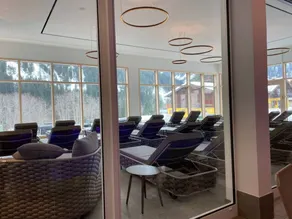 Flat with pool & garden - Image 3