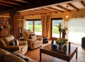 Ferienhaus mit Grill, Whirlpool und Terrasse | Bergblick - Image 2