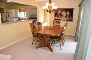 Appartement en copropriété avec piscine - Image 3