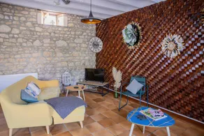 Comfortable gîte, terrace, sleeps 4-6 (up to 8), near Zoo Beauval and Loire castles - Image 5