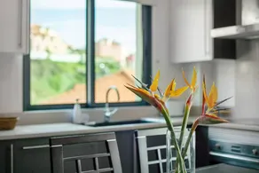 Fully equipped beautiful holiday apartment with fast internet | City view - Image 5