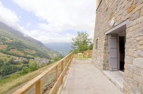 Chalet "De Sers" with Mountain Views, Private Terrace and Wi-Fi - Image 5