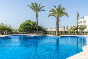 Flat with terrace & pool | Mountain view - Image 5