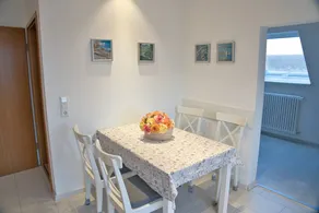 Holiday apartment with garden | Garden view - Image 3