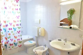 Appartement avec jacuzzi - Image 3