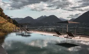 Apartment mit Pool und Sauna | Stadtblick - Image 2