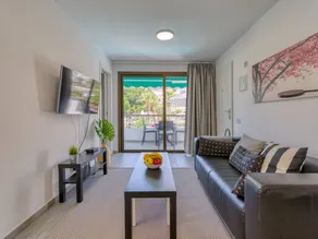 Holiday home with terrace, pool & garden | Close to the beach - Image 4