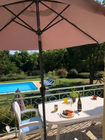 Appartement convivial et familial avec barbecue, jardin et piscine | Vue rivière | Avec animaux acceptés - Image 5