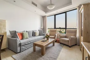 Holiday apartment with pool - Image 2
