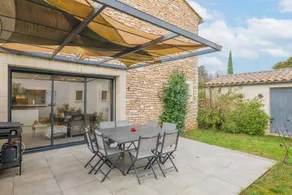 Holiday home with terrace, garden & barbeque | Garden view - Image 3